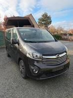 Opel vivaro black edition, Auto's, Voorwielaandrijving, 4 deurs, 4 cilinders, 1600 cc