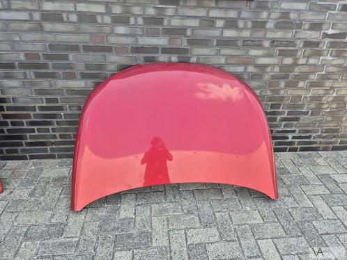 Seat Ibiza 6j 2008 - 2013 motorkap rood klein plekje €100, Auto-onderdelen, Carrosserie, Motorkap, Seat, Gebruikt, Ophalen of Verzenden