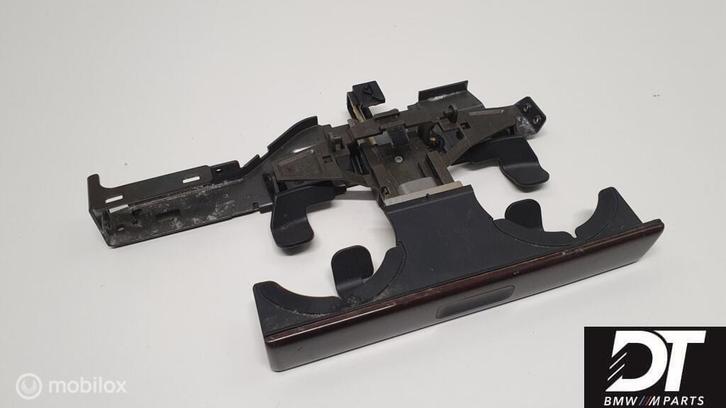 Bekerhouder BMW 7-serie E38 ('92-'01) 51168163005, Auto-onderdelen, Interieur en Bekleding, BMW, Gebruikt, Ophalen of Verzenden