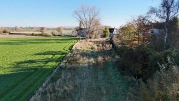 Bouwgrond met uitzonderlijk zicht op de Broucken te Zarren beschikbaar voor biedingen