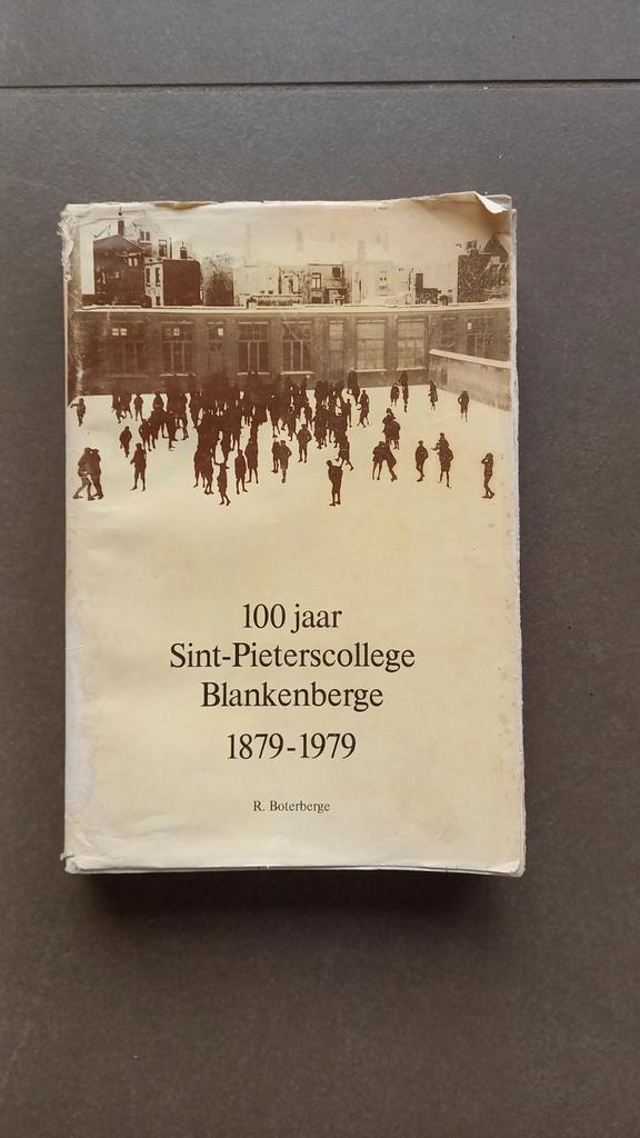 100 Jaar Sint-Pieterscollege, Cd's en Dvd's, Dvd's | Documentaire en Educatief, Gebruikt, Politiek of Geschiedenis, Ophalen of Verzenden