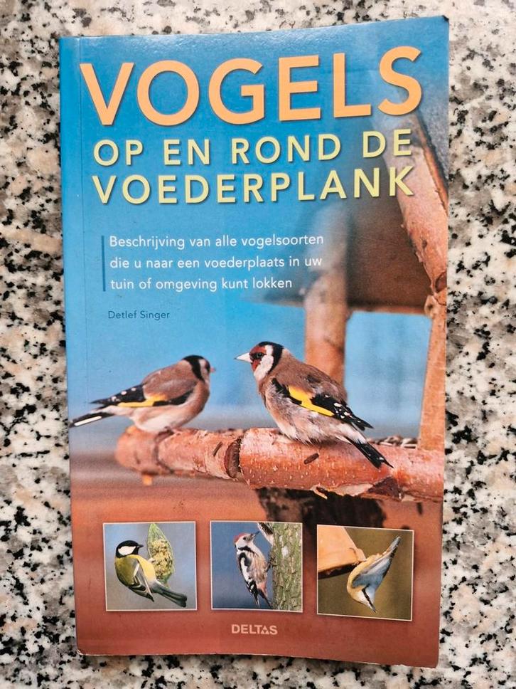 D. Singer - Vogels op en rond de voederplank, Boeken, Dieren en Huisdieren, Nieuw, Vogels, Ophalen of Verzenden