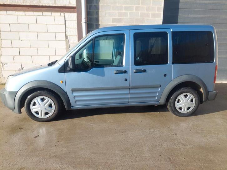 Ford tourneo 1.6 hdi uitgerust met PMR met CLIM-oprijplaat, Auto's, Ford, Particulier, Tourneo Connect, ABS, Airconditioning, Centrale vergrendeling