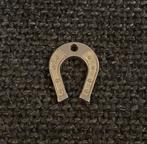 BROCHE - HOEFIJZER - PAARD - CHEVAL, Verzenden, Gebruikt, Dier of Natuur, Speldje of Pin