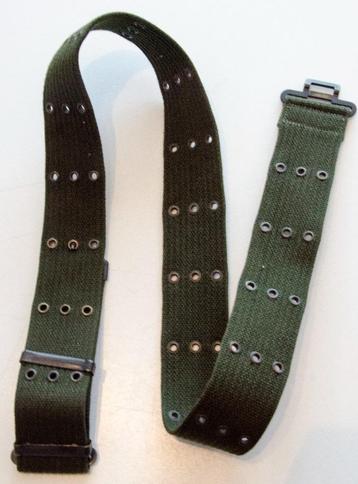 Militaire riem beschikbaar voor biedingen