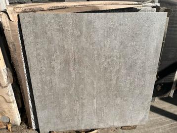Keramische tegels nieuw!! Lot 7 m2 beschikbaar voor biedingen