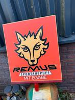 REMUS uitlaten oud reclamebord, Ophalen, Gebruikt, Reclamebord
