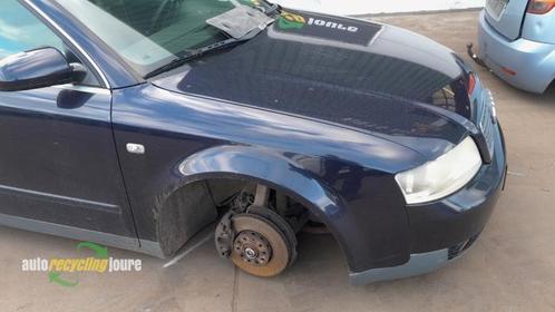 Scherm rechts-voor van een Audi A4 (LZ5L), Auto-onderdelen, Carrosserie, Audi, Gebruikt, 3 maanden garantie