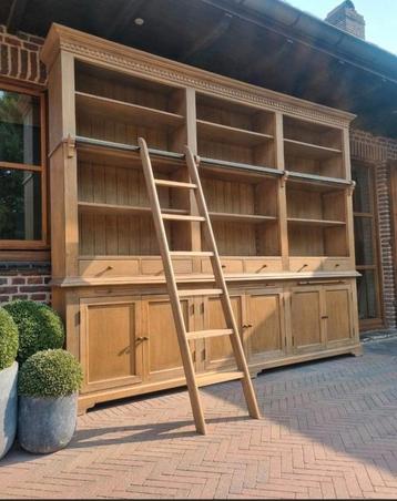 Eiken boekenkast/bibliotheekkast GRATIS LEVERING  beschikbaar voor biedingen