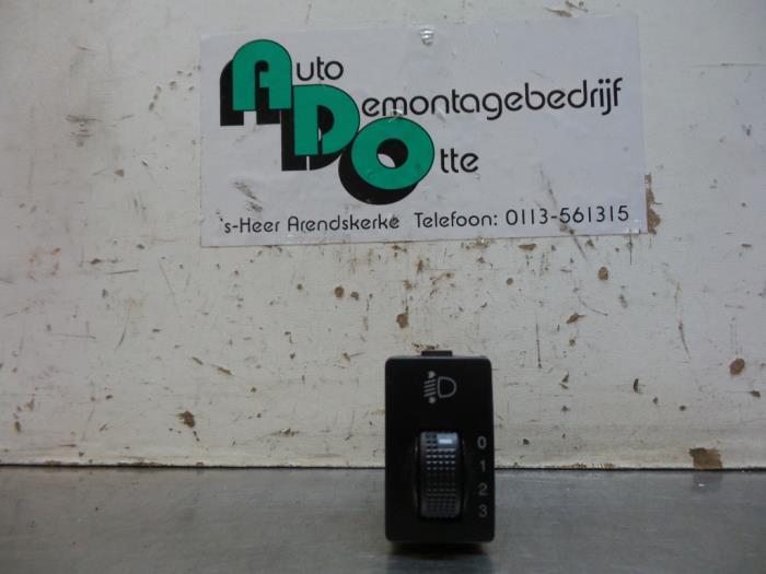 Commutateur phare hauteur réglable d'un Chevrolet Aveo (Ave, Autos : Pièces & Accessoires, Tableau de bord & Interrupteurs, Chevrolet