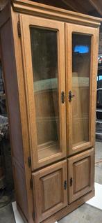 Eiken kast. Perfecte staat., Huis en Inrichting, Kasten | Vitrinekasten, Ophalen, Zo goed als nieuw