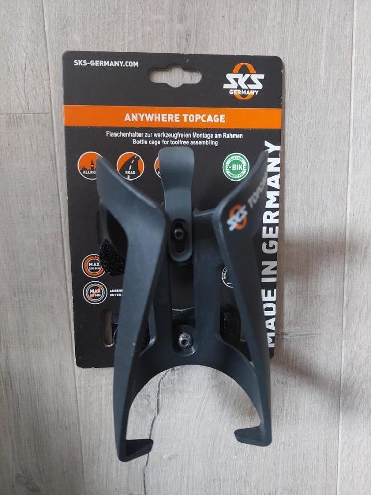 Bidonhouder SKS Anywhere adaptor met klittenband, Fietsen en Brommers, Overige Fietsen en Brommers, Nieuw, Ophalen of Verzenden