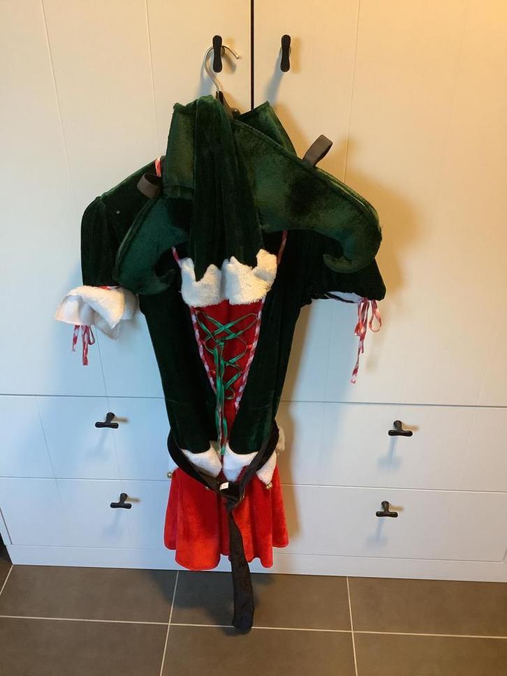 Kerst elfen kostuum, Hobby en Vrije tijd, Kostuums, Theaterbenodigdheden en LARP, Zo goed als nieuw, Schoenen, Ophalen