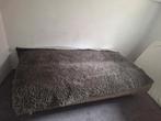 Donkerbruin grote tapijt/vloerkleden / Large dark brown rug., Ophalen, Zo goed als nieuw
