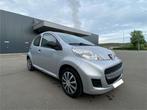 Peugeot 107 • 98.000km • 09/2009 • Radio-CD/AUX, Te koop, Zilver of Grijs, Berline, Benzine