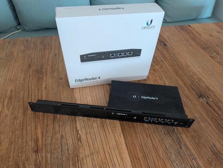 Ubiquiti Edgerouter 4, Informatique & Logiciels, Routeurs & Modems, Comme neuf, Routeur, Enlèvement ou Envoi