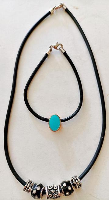 Collier 42 cm + bracelet cuir noir lisse + turquoise + inox. beschikbaar voor biedingen
