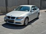 Bmw 318i / E90 / 140 pk motor !, Auto's, BMW, Achterwielaandrijving, Handgeschakeld, Particulier, Onderhoudsboekje