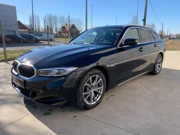 BMW 3 REEKS HYBRID LEDER/LIVECOCKPIT/TREKH/NAVI/AUTOMA beschikbaar voor biedingen