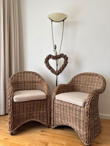 2 Rotan Fauteuils met kussen  beschikbaar voor biedingen
