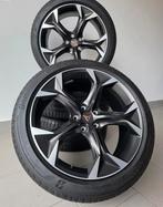 Velgen Cupra formentor 19inch origineel met zomerbanden, Auto-onderdelen, Ophalen, Zomerbanden, Banden en Velgen