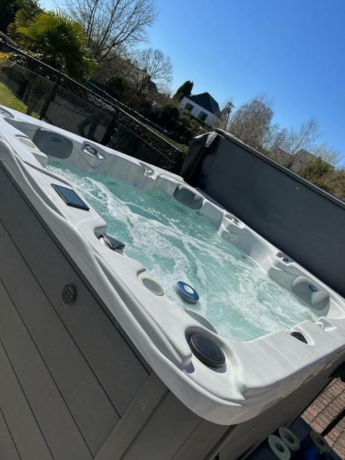 Fox Spas Mystic Jacuzzi – Zo goed als nieuw (2022), Diversen, Overige Diversen, Zo goed als nieuw, Ophalen