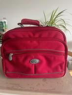 Valise cabine Carlton rouge compacte et pratique., Enlèvement, Comme neuf, Rouge