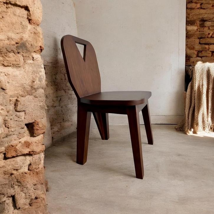 Retro donker massieve brutalist stoel (meerdere in stock!), Antiek en Kunst, Antiek | Meubels | Stoelen en Sofa's, Ophalen of Verzenden