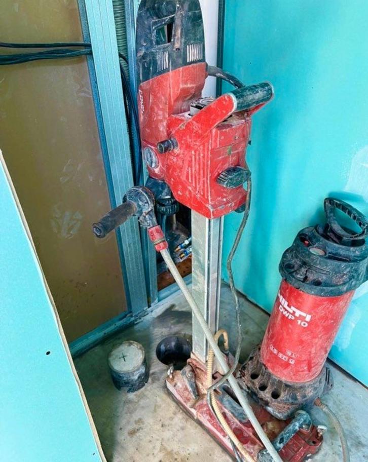 Carotteuse avec couronne diamant, Doe-het-zelf en Bouw, Gereedschap | Boormachines, Zo goed als nieuw, Ophalen of Verzenden