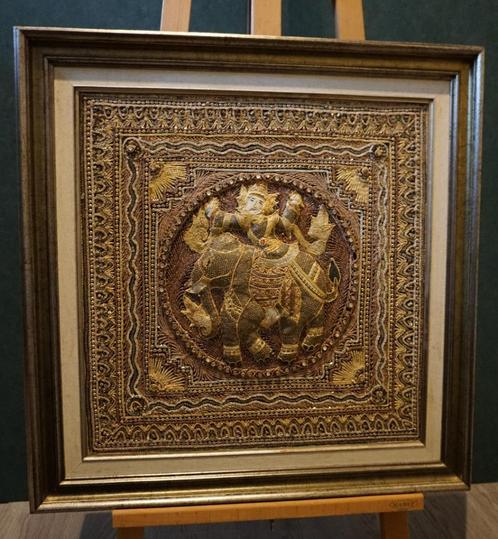 Burmese tapijt - Borduurwerk, Gouddraad - Birma, Antiek en Kunst, Curiosa en Brocante, Ophalen of Verzenden