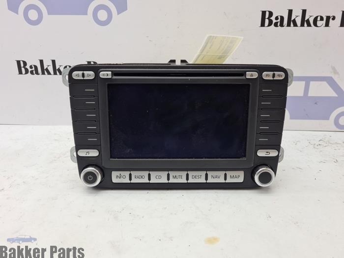 Radio d'un Volkswagen Touran, Autos : Pièces & Accessoires, Électronique & Câbles, Volkswagen, Utilisé, 3 mois de garantie