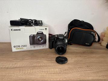  Canon EOS 250D - NIEUWSTAAT - Complete set beschikbaar voor biedingen