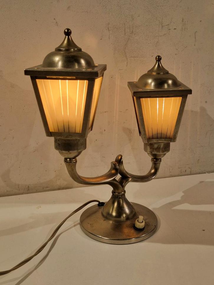 Metawa Holland Tafellamp , uit Glas en koper , design, Antiek en Kunst, Antiek | Verlichting, Ophalen of Verzenden