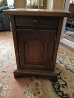 Taelefoonkastje antiek, Huis en Inrichting, Slaapkamer | Nachtkastjes, Ophalen