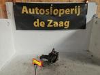 Fusee links-voor van een Renault Captur, Ophalen of Verzenden, 3 maanden garantie, Gebruikt, Renault