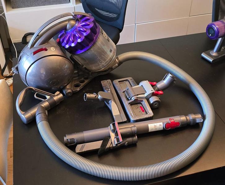 Dyson DC37 Allergy Musclehead Parquet stofzuiger, Elektronische apparatuur, Stofzuigers, Gebruikt, Stofzuiger, Minder dan 1200 watt