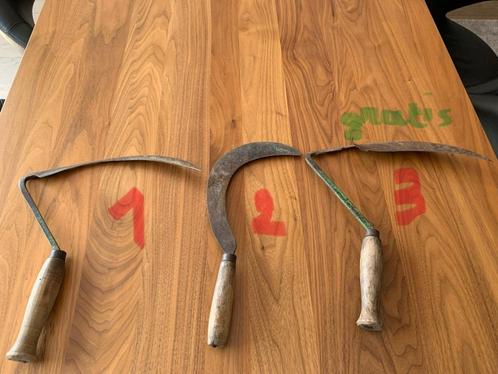 3 originele sikkels in goed werkende staat alles voor 10€, Tuin en Terras, Hand-tuingereedschap, Gebruikt, Sikkel, Ophalen of Verzenden