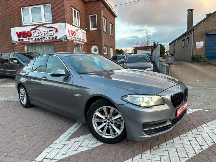 BMW 520dA Auto. Euro 6B / GPS LED Cuir Capteurs Cruise, Auto's, BMW, Bedrijf, Te koop, 5 Reeks, ABS, Adaptieve lichten, Adaptive Cruise Control