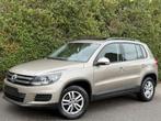 Volkswagen Tiguan 2.0 TDi+AIRCO+TOIT OUVRANT+JANTES+EURO 5, Auto's, Volkswagen, Euro 5, Stof, Zwart, 4 cilinders