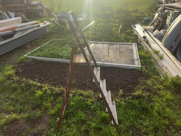 Trapladder zes treden  beschikbaar voor biedingen