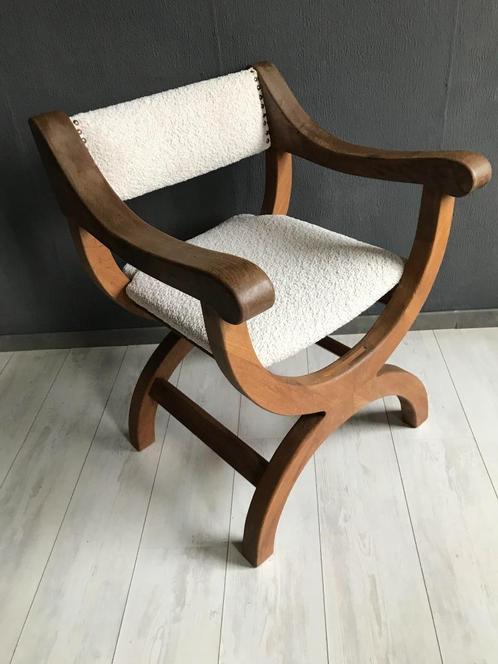 Henning Kjærnulf Armstoel Eiken Jr.60, Huis en Inrichting, Stoelen, Zo goed als nieuw, Eén, Hout, Stof, Wit, Ophalen
