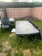 Tuintafel en 2 vouw stoelen en 4 gewone stoelen, Tuin en Terras, Tuinsets en Loungesets, Ophalen, Gebruikt
