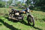 Suzuki B120 sortie de grange, Motos