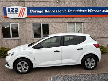 Dacia sandero beschikbaar voor biedingen