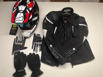 Moto-toebehoren helm- jas- bril - handschoenen beschikbaar voor biedingen