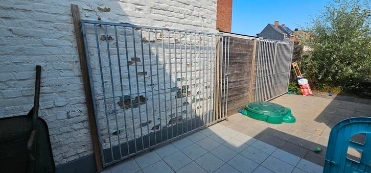 Hondenkennel / hondenren, Dieren en Toebehoren, Hondenhokken, Zo goed als nieuw, Ophalen