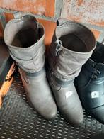 Grijze laarsjes maat 37, Enlèvement