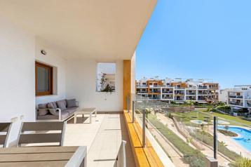 Mooi appartement met ruim terras in Villamartin beschikbaar voor biedingen