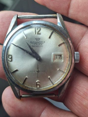 Horloge beschikbaar voor biedingen