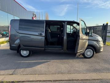 Ford Transit Custom 2.0 TD 6plaatsen lichte vracht trekhaak, Auto's, Bestelwagens en Lichte vracht, Voorwielaandrijving, Stof